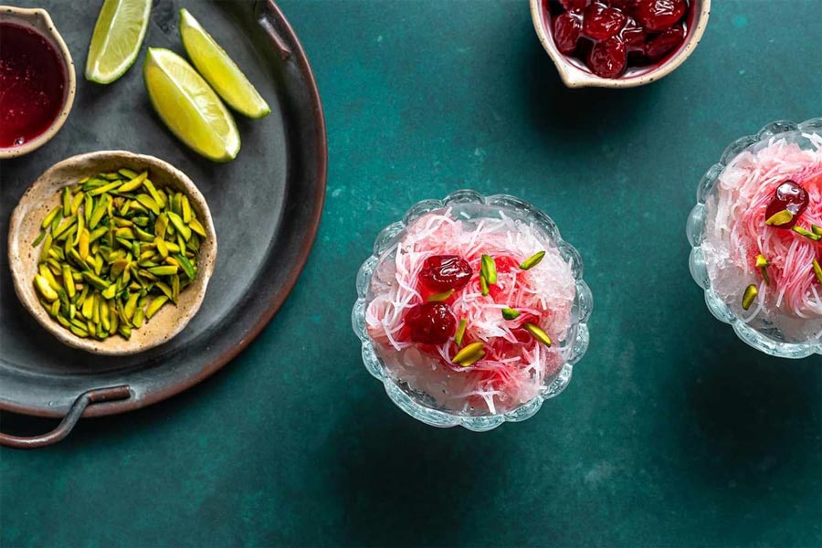 طرز تهیه فالوده شیرازی خونگی؛ خنک و مناسب روزهای داغ تابستون