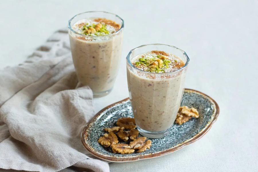 طرز تهیه معجون خونگی مغزدار با بستنی؛ انرژی‌زا، مقوی و خوشمزه برای روزهای گرم